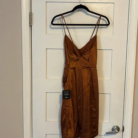 dress - Picture 4 of 6